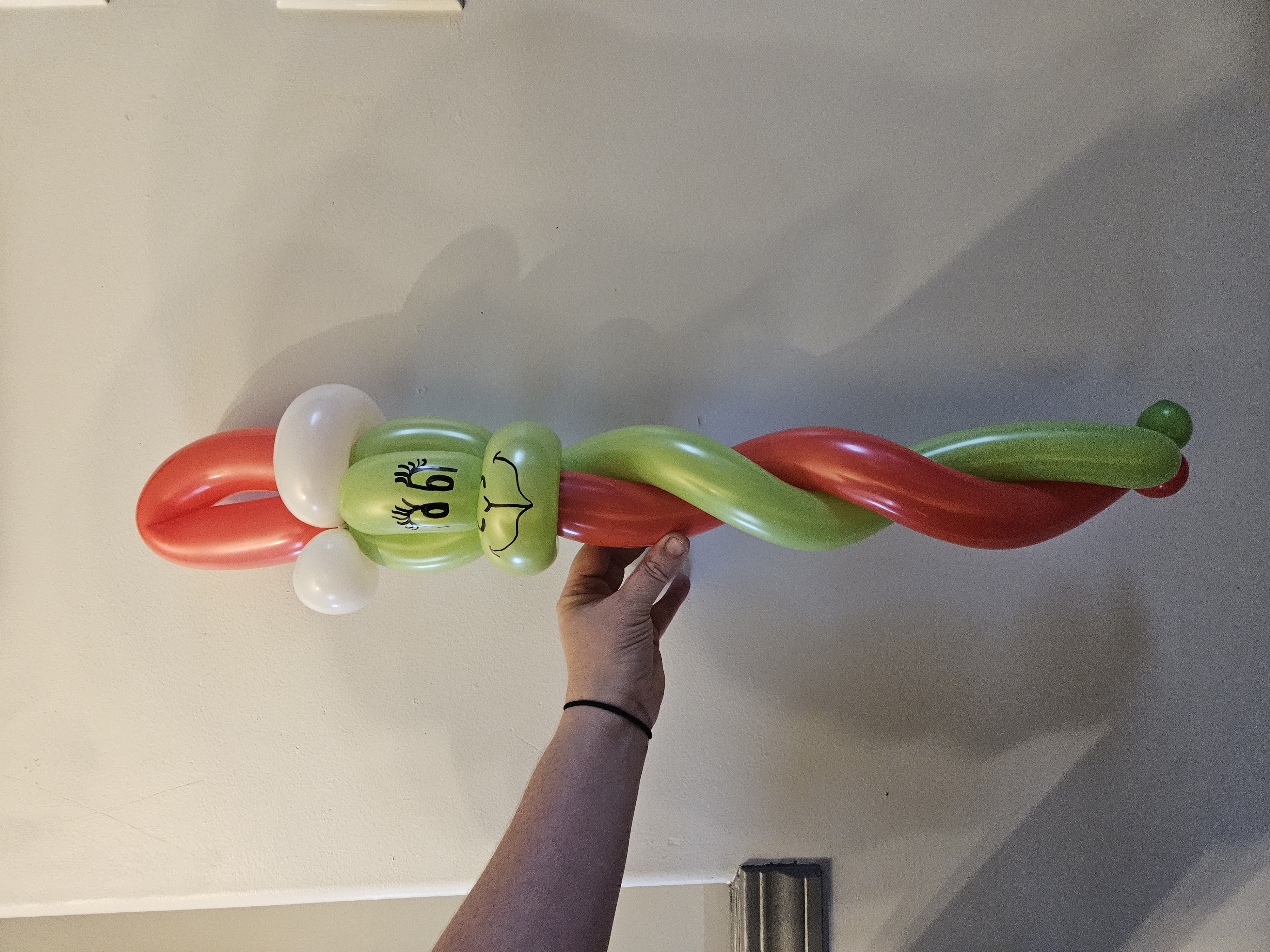 balloon grinch cane